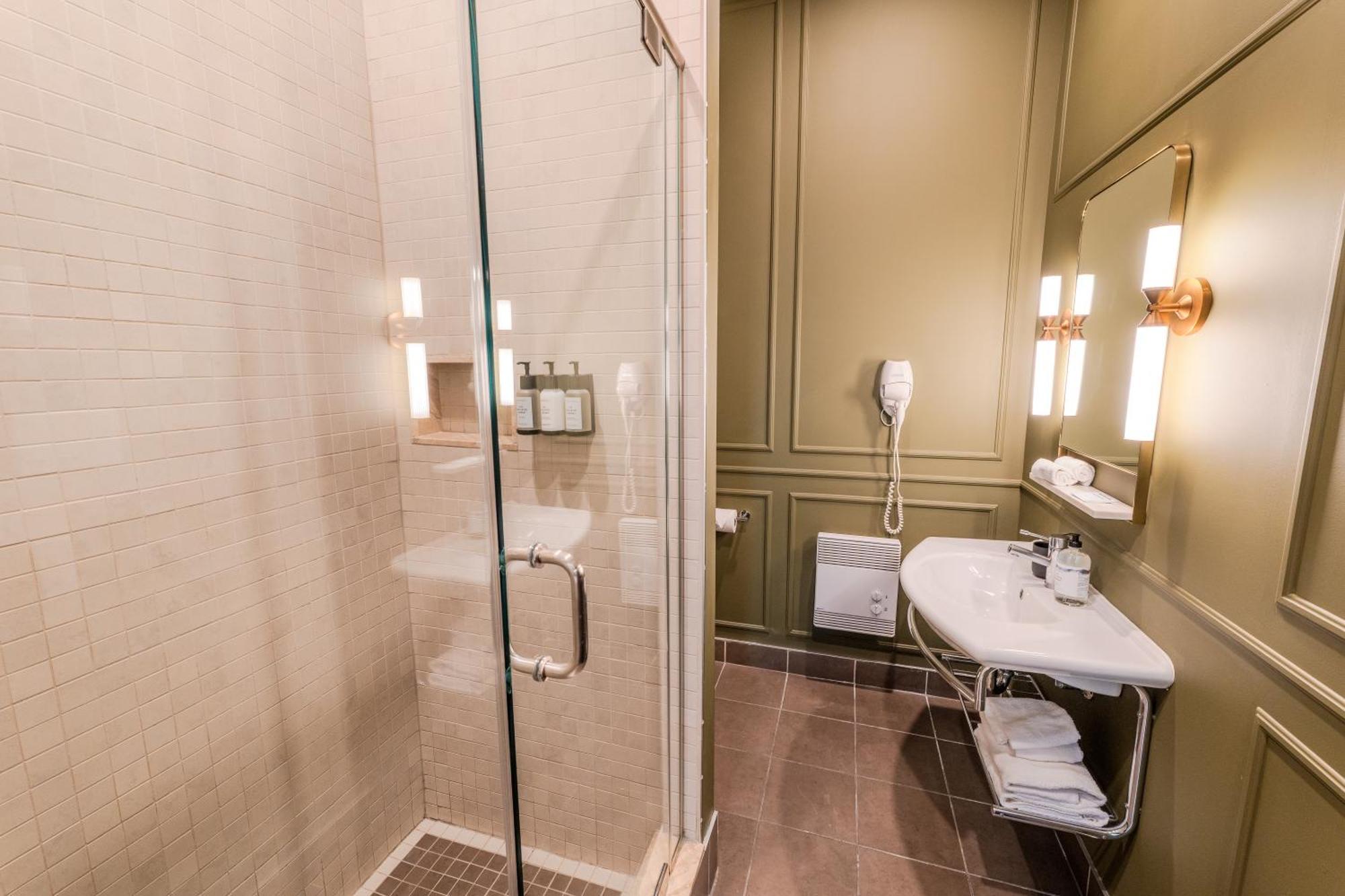 Self Check-In Boutique Hotel - Quartier Latin - Room 201 Montreal Zewnętrze zdjęcie